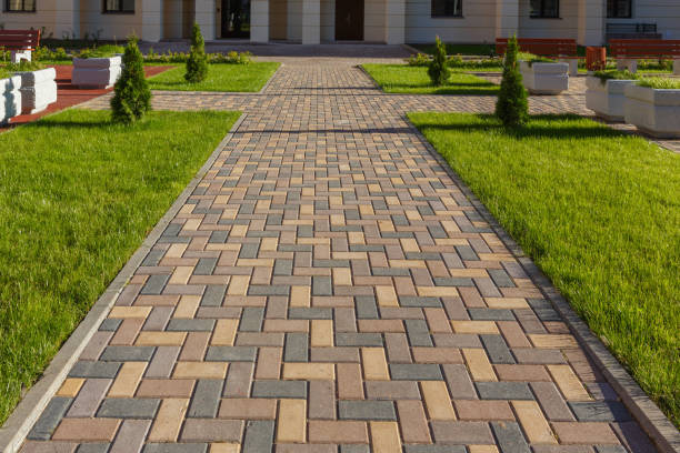 Best Interlocking Driveway Pavers  in Darien, WI